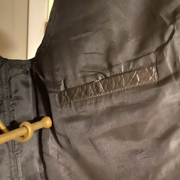 A-1 Genuine Leather Vest Black Snaps Pockets Motorcycle Rider Unisex Biker 38 - Picture 3 of 6